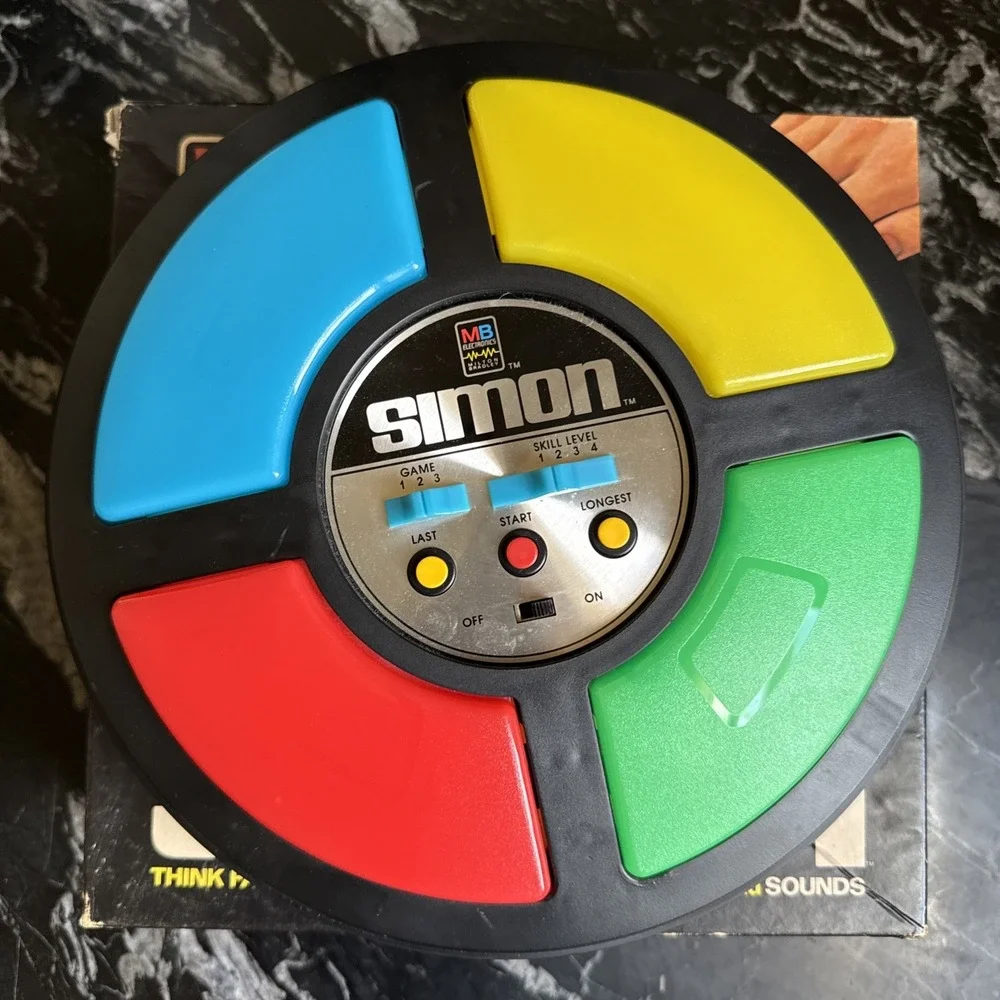Milton Bradley Vintage 1978 Simon Says Electronic Memory Game - Not Tested